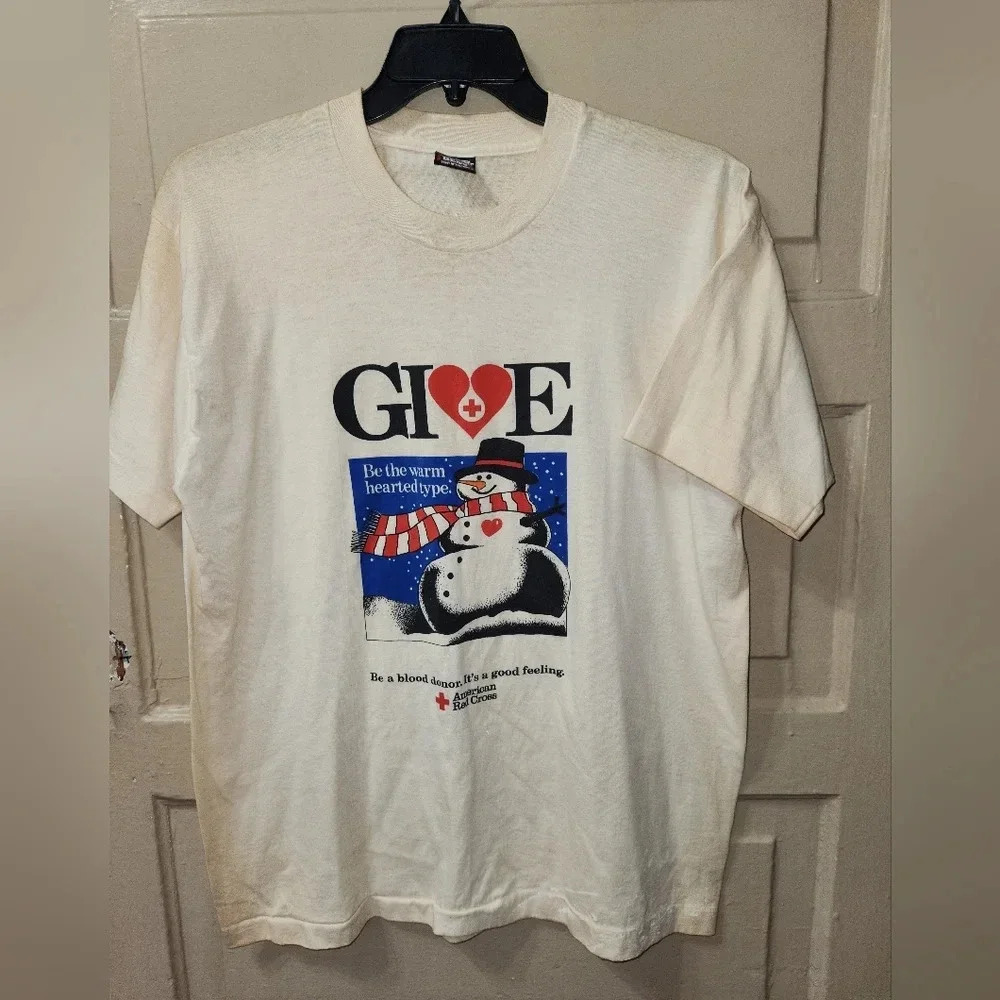 American Red Cross Vintage 90s Winter Snowman Graphic Short Sleeve Tshirt